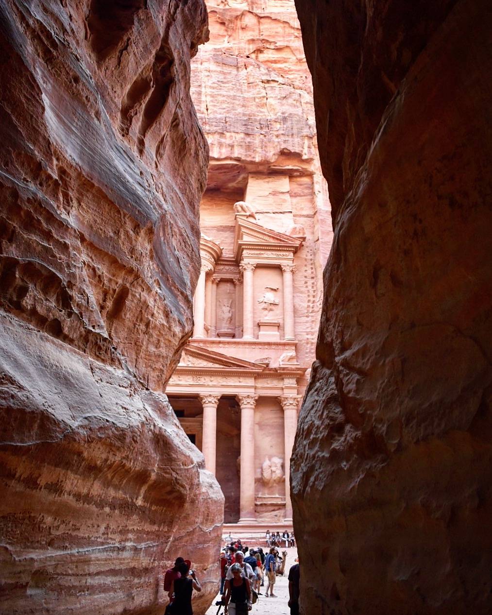 Petra Treasury views from the Siq entry