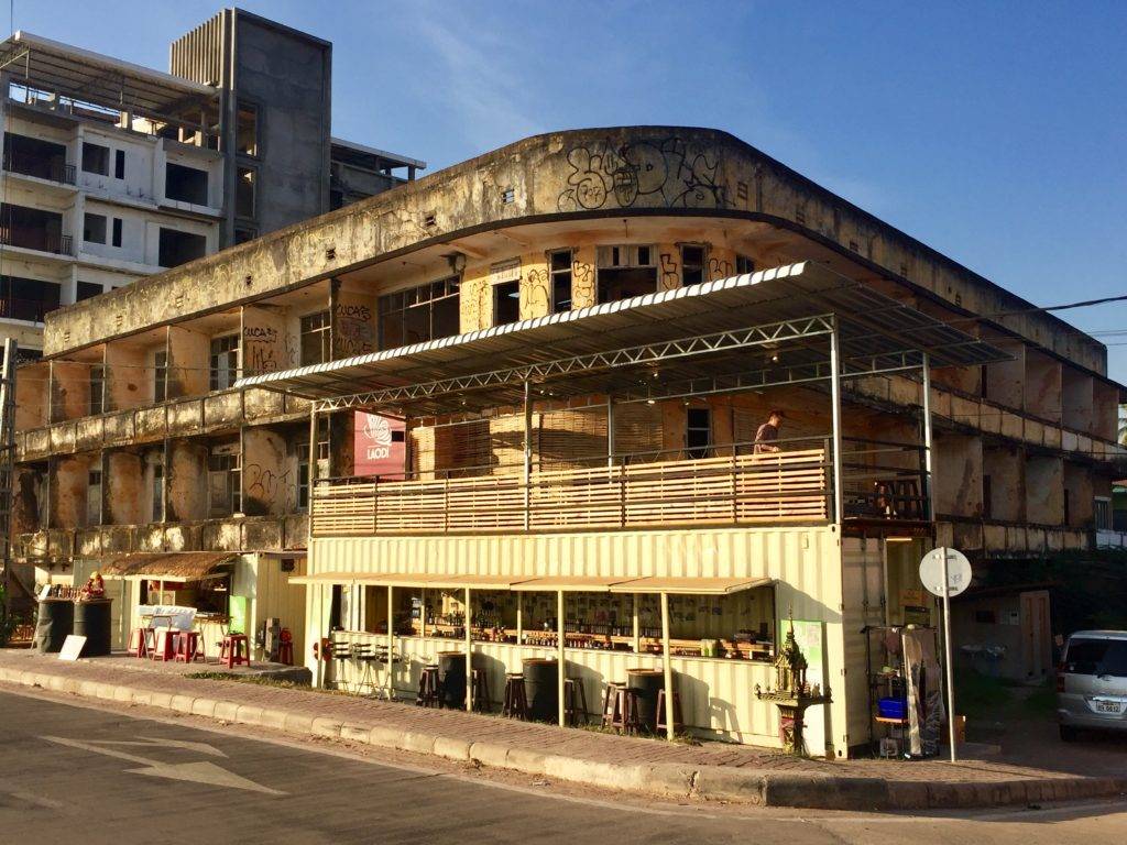 Best Places to Visit in Laos - Vientiane buildings