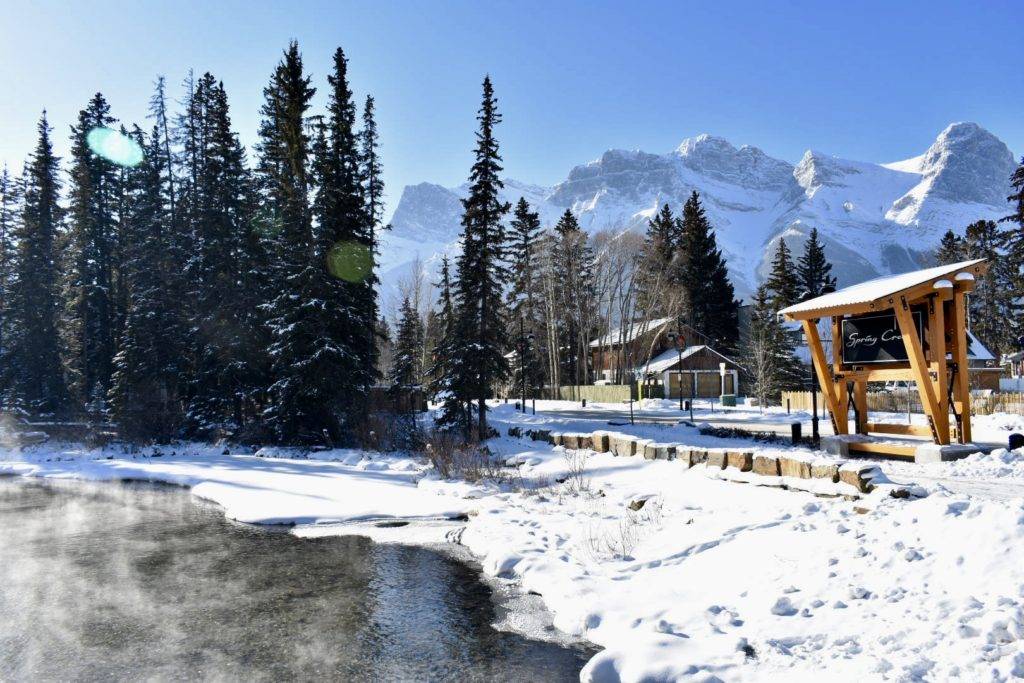 Banff in wInter + Banff winter activities - Visit Canmore