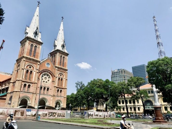 Ho Chi Minh District 1 - Notre Dame Cathedral and Saigon Central Post Office